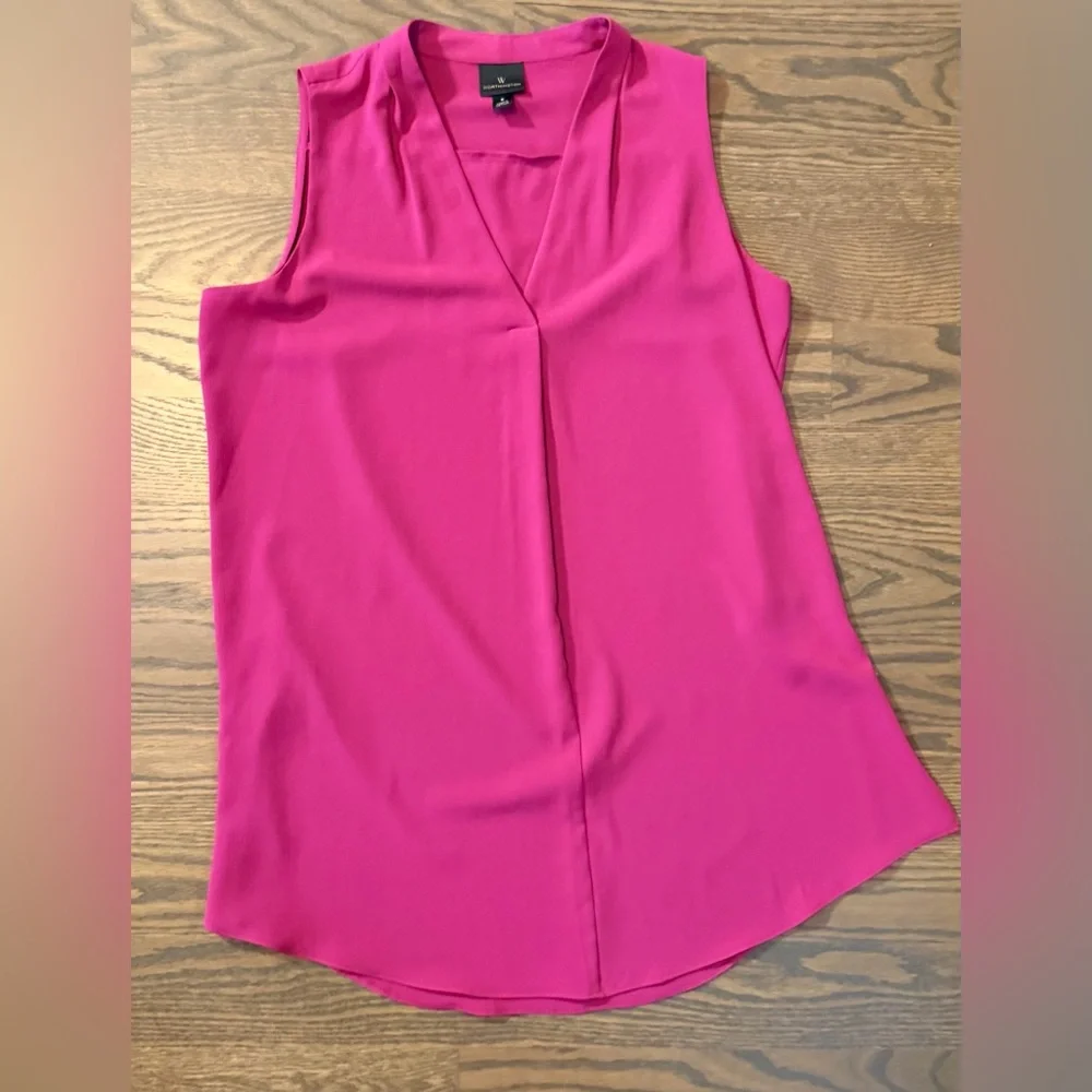Worthington Fuchsia V-Neck Tank Top - Picture 2 of 3